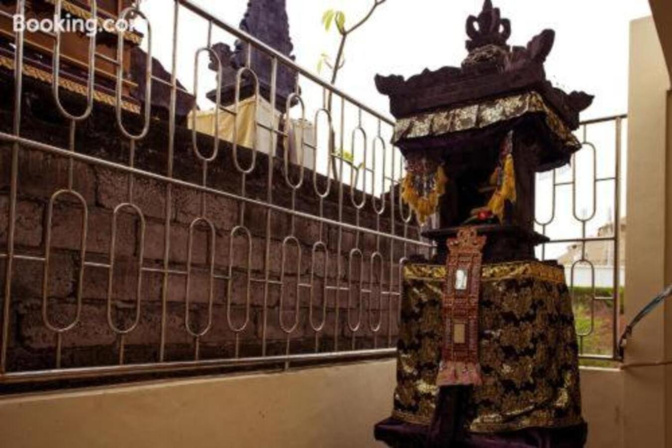 Segara Sadhu Inn Kuta By Ecommerceloka Exteriér fotografie
