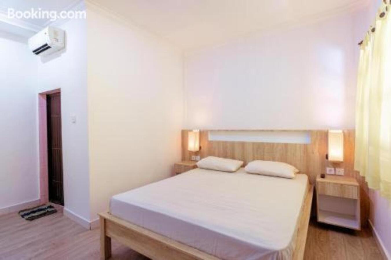 Segara Sadhu Inn Kuta By Ecommerceloka Exteriér fotografie