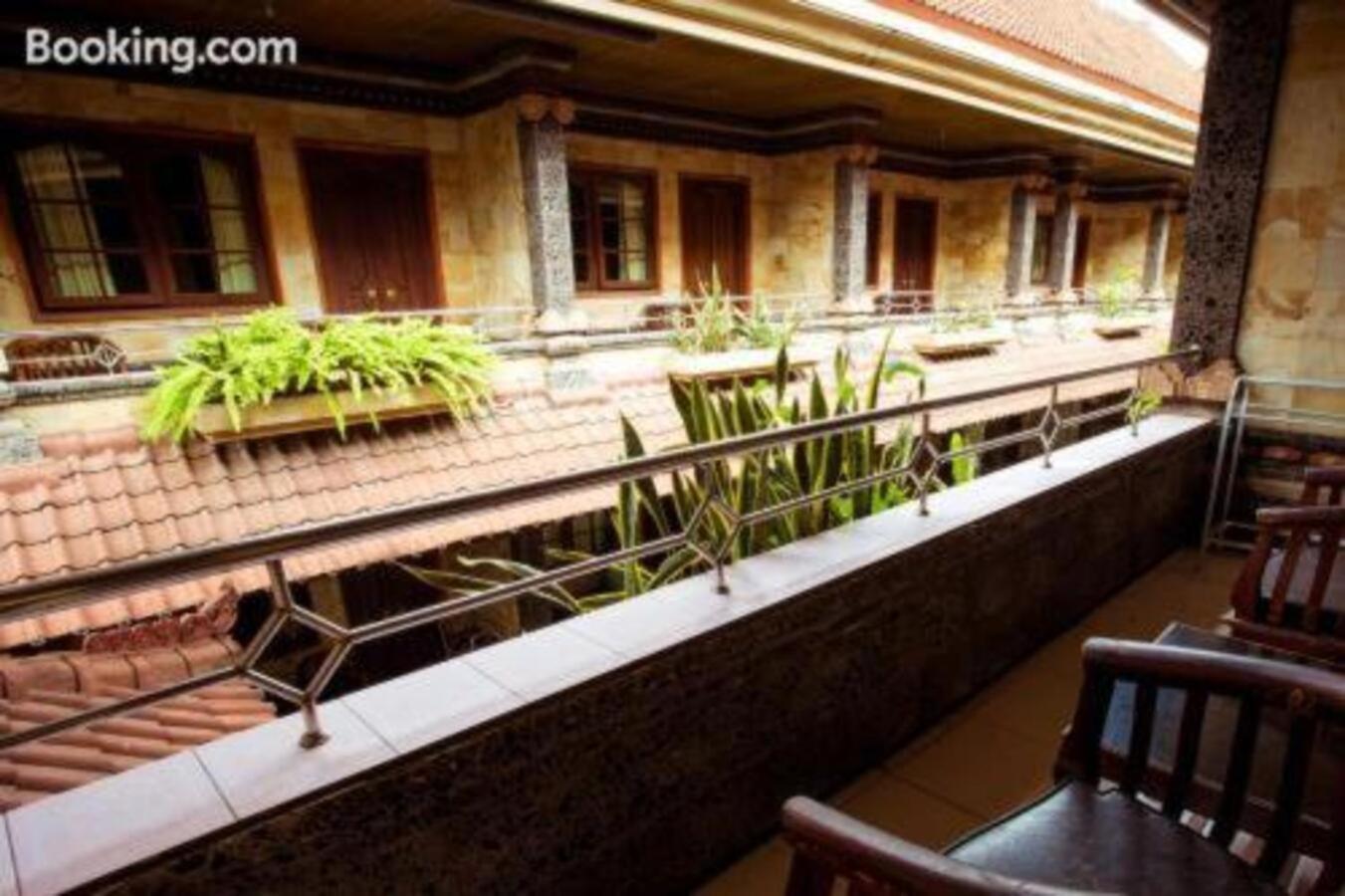 Segara Sadhu Inn Kuta By Ecommerceloka Exteriér fotografie