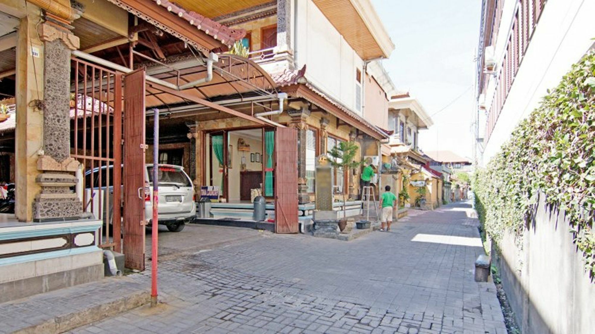 Segara Sadhu Inn Kuta By Ecommerceloka Exteriér fotografie